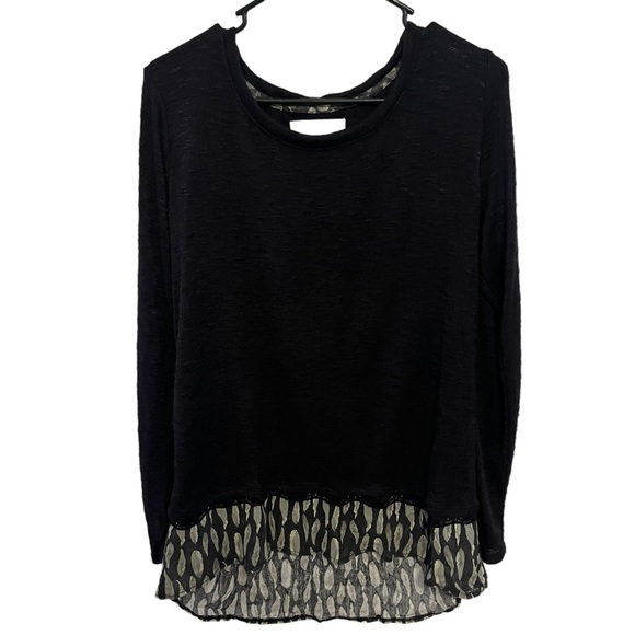 Blouse by Carolyn Taylor - Picture 1 of 5